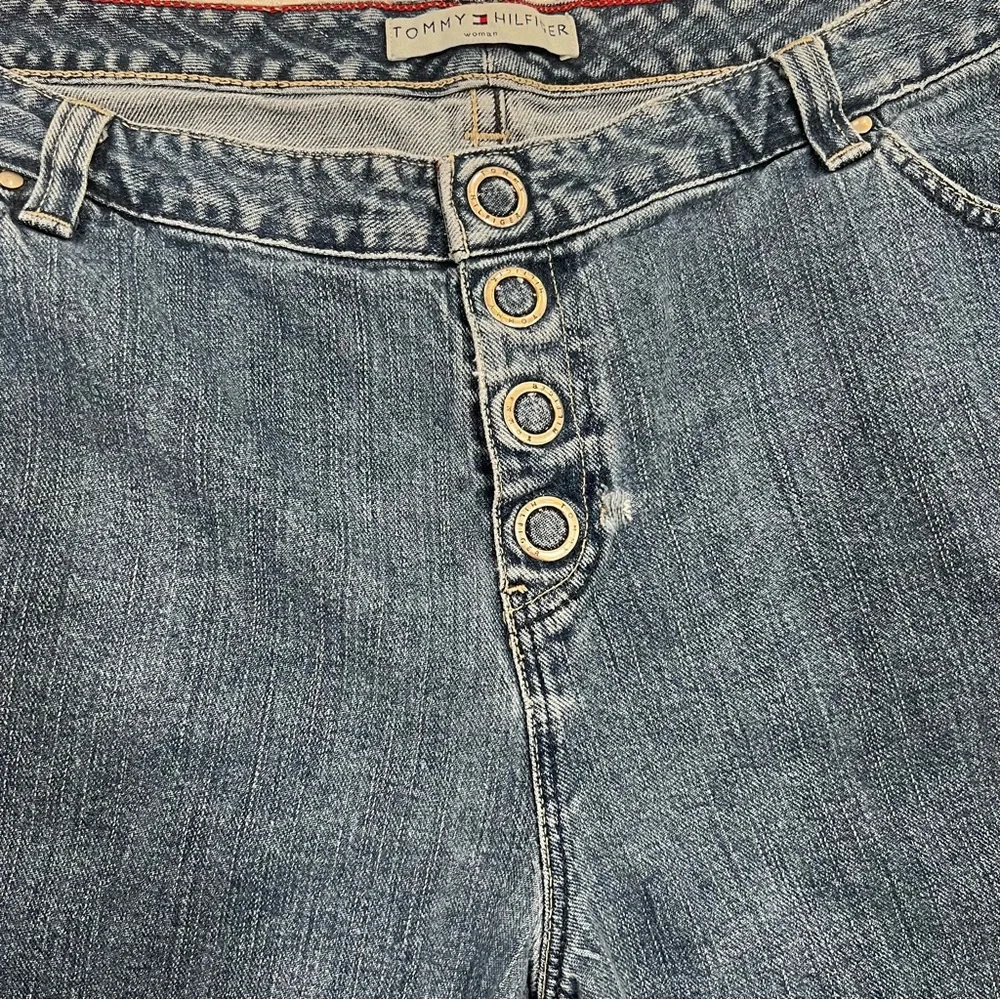 TOMMY HILFIGER Classic Blue Denim Women's Shorts Size 20 - Picture 3 of 7